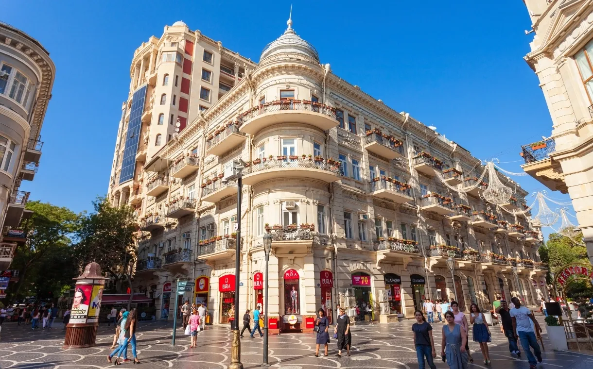 Day 2: Baku City Tour | Walking Excursion